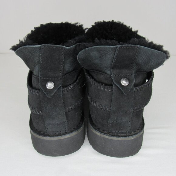 Ugg MCKAY Black Shearling Ankle Booties Women's 6.5 - Picture 5 of 9